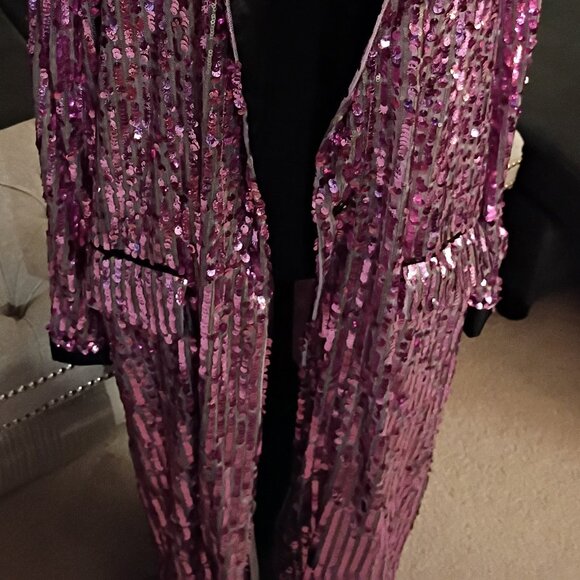 FREE PEOPLE PURPLE LILAC PINK SEQUIN w/BLACK SATIN TRIM DUSTER/COAT SZ L  NWT - Picture 2 of 10